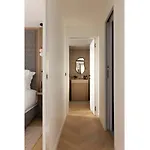 Le Marais 아파트