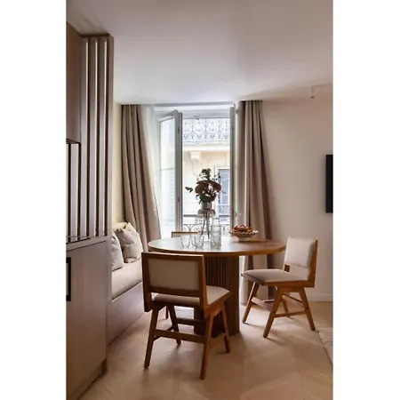 Lägenhet Elegant Apartment- 2br-6p- Le Marais *