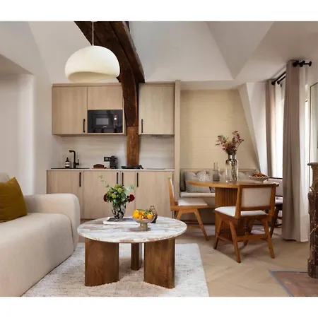 Elegant Apartment- 2br-6p- Le Marais *