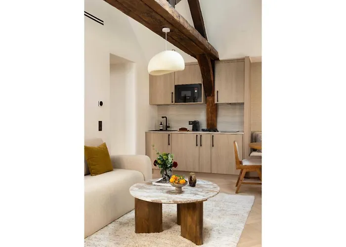 Le Marais Apartment Paris